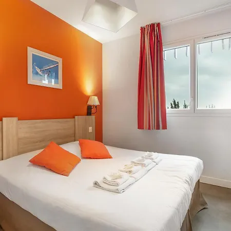 Cosy - Appt Climatise Avec Piscine Partagee