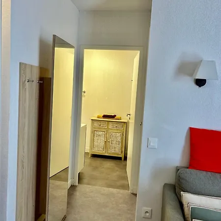Cosy - Entierement Climatise Avec Piscine Partagee Et Garage Clos Apartmán Sète